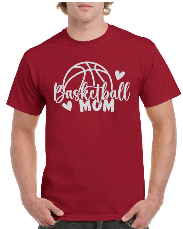 BASKETBALL HEART MOM